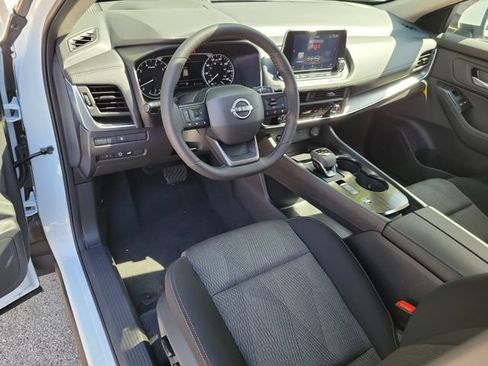New 2026 Nissan Rogue SV FWD image 20