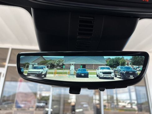 New 2026 Chevrolet Traverse RS w/ LPO, Floor Liner Package FWD image 26