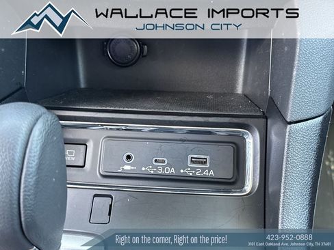Certified 2025 Subaru Ascent Limited w/ Popular Package #2 AWD/4WD image 29