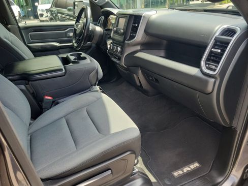 Used 2022 RAM 1500 Big Horn RWD image 3