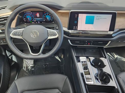 New 2026 Volkswagen Atlas SE AWD/4WD image 3