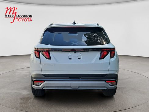 Used 2025 Hyundai Tucson SEL FWD image 11