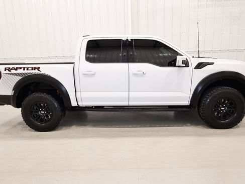 Certified 2024 Ford F150 Raptor image 2