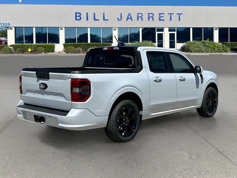 New 2026 Ford Maverick Lobo AWD/4WD image 4