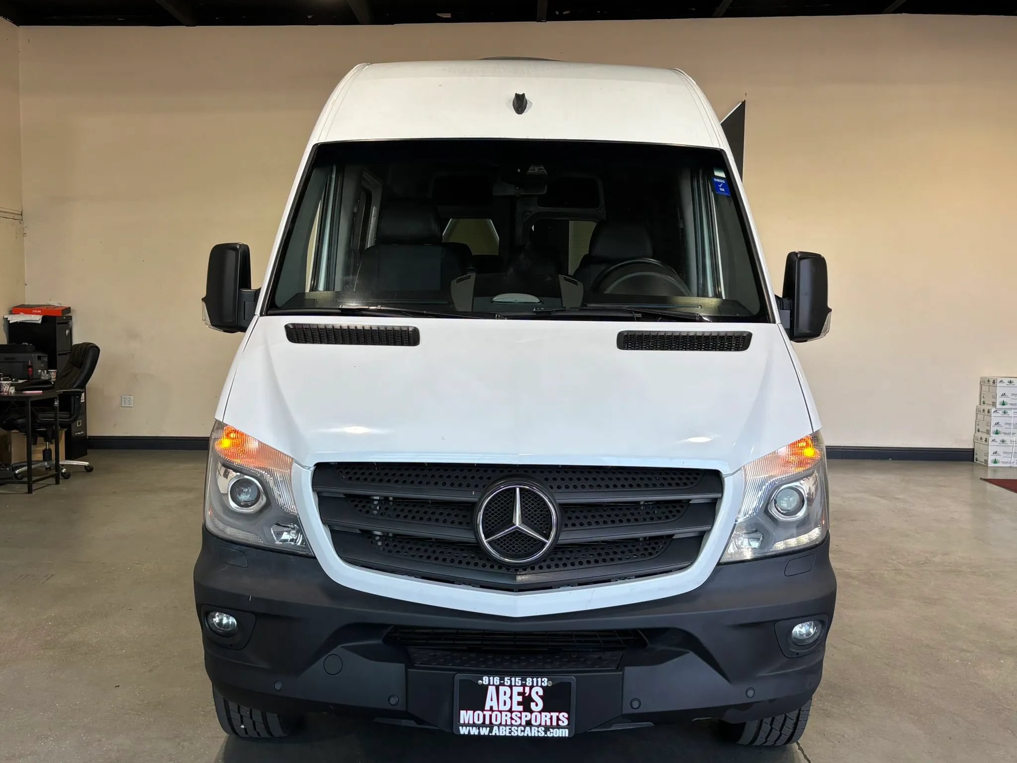 Used 2016 Mercedes-Benz Sprinter 2500 image 3