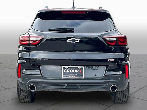 Used 2025 Chevrolet TrailBlazer RS w/ Convenience Package AWD/4WD image 5