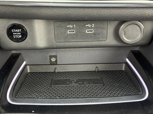 Used 2024 Nissan Rogue SL w/ SL Premium Package image 33