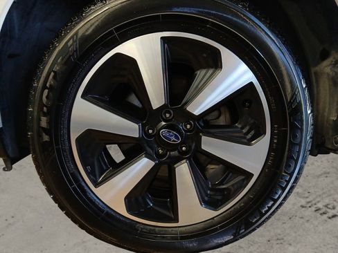 Used 2018 Subaru Forester 2.5i Limited AWD/4WD image 14