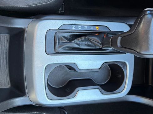 Used 2016 Chevrolet Colorado LT w/ LT Convenience Package image 21