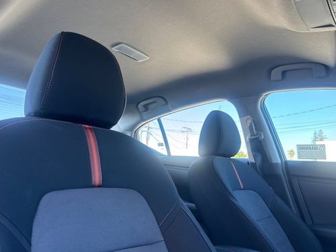 Used 2024 Nissan Sentra SR FWD image 15
