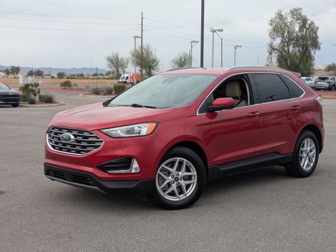 Used 2021 Ford Edge SEL w/ Convenience Package image 32