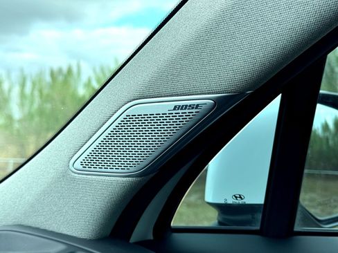 Used 2025 Hyundai Santa Fe Limited image 39