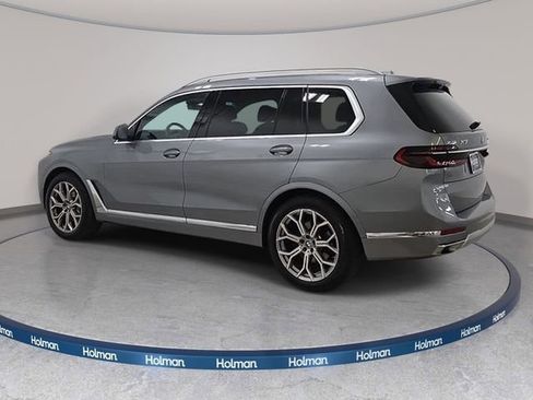 Used 2023 BMW X7 xDrive40i w/ Premium Package AWD/4WD image 8