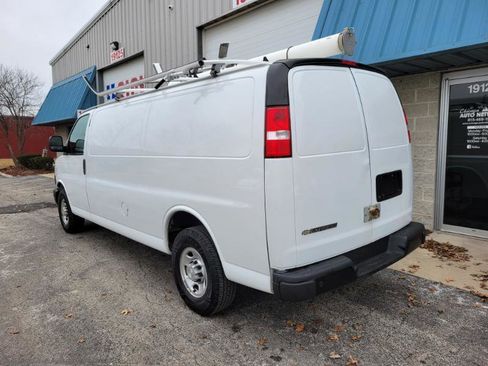 Used 2020 Chevrolet Express 3500 Extended w/ Driver Convenience Package image 39
