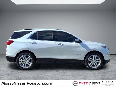Used 2020 Chevrolet Equinox Premier FWD image 8