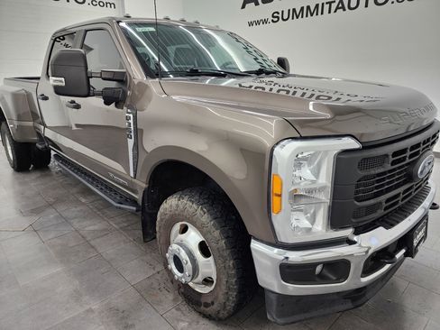 Used 2023 Ford F350 XL w/ 360-Degree Camera Package image 2