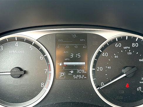 Used 2025 Nissan Kicks Play S w/ Interior Electronics Package image 22