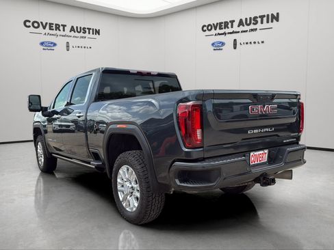 Used 2023 GMC Sierra 3500 Denali w/ Denali Ultimate Package AWD/4WD image 3