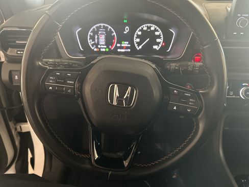 Certified 2023 Honda Pilot Sport image 11