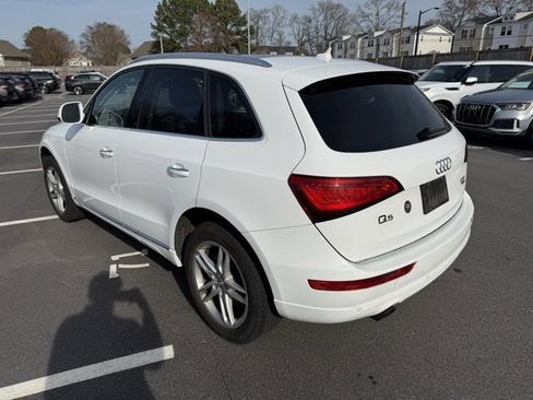 Used 2017 Audi Q5 2.0T Premium Plus w/ Technology Package image 6