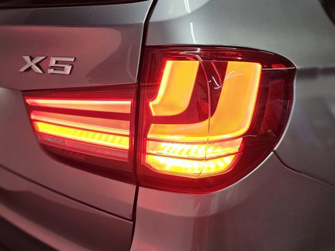 Used 2017 BMW X5 xDrive35i AWD/4WD image 33