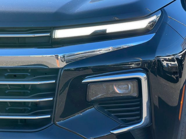 Used 2026 Chevrolet Traverse LT AWD/4WD image 38