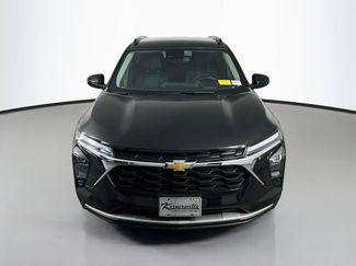 Used 2025 Chevrolet Trax LT w/ LT Convenience Package FWD video 2