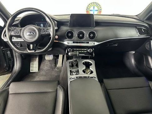 Used 2020 Kia Stinger GT1 AWD/4WD image 7