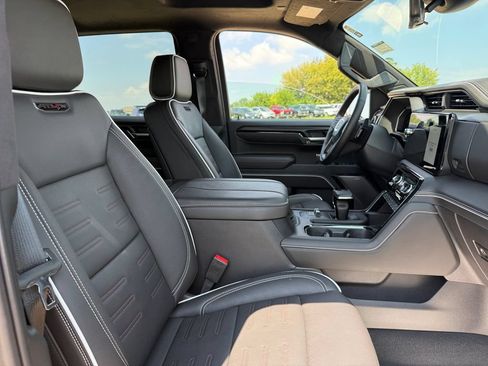 Used 2026 GMC Sierra 1500 AT4X AWD/4WD image 44