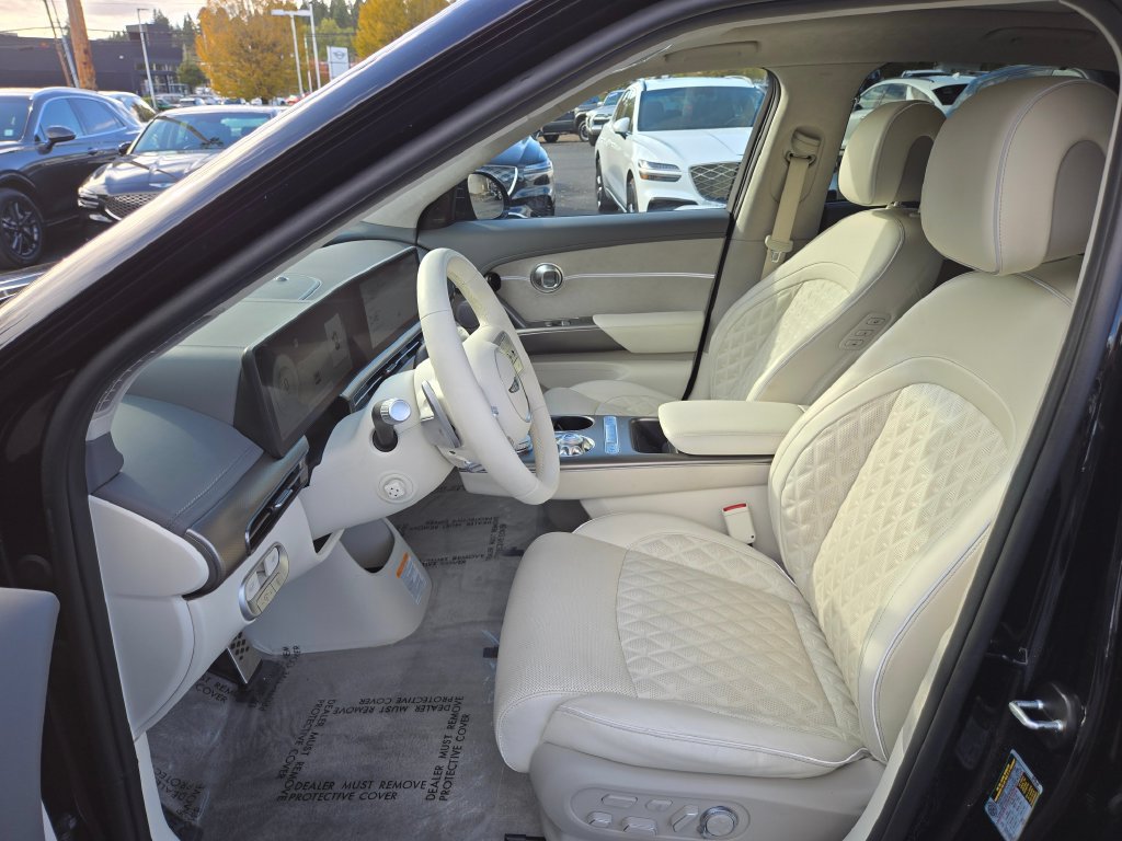 Used 2023 Genesis GV60 Performance AWD/4WD image 21