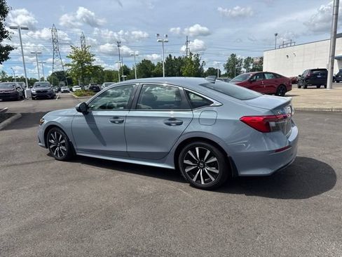 Used 2024 Honda Civic EX image 11
