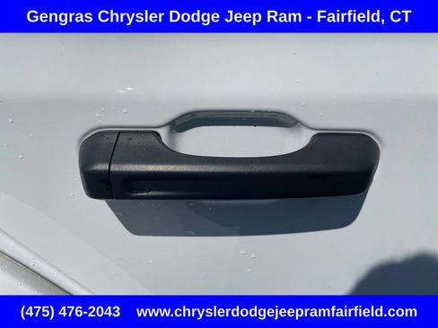 Used 2024 Jeep Wrangler Unlimited w/ Convenience Group AWD/4WD image 25