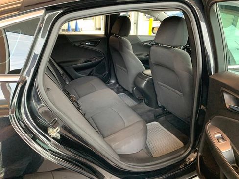 Used 2022 Chevrolet Malibu RS FWD image 16