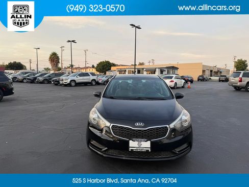 Used 2016 Kia Forte LX w/ LX Popular Plus Package FWD image 2