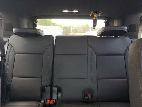 New 2026 GMC Yukon Denali w/ Sun & Power Step Package image 11