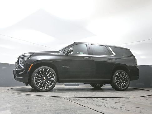 New 2026 Chevrolet Tahoe High Country AWD/4WD image 54