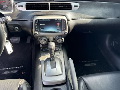 Used 2015 Chevrolet Camaro SS w/ Green Flash Special Edition RWD image 7