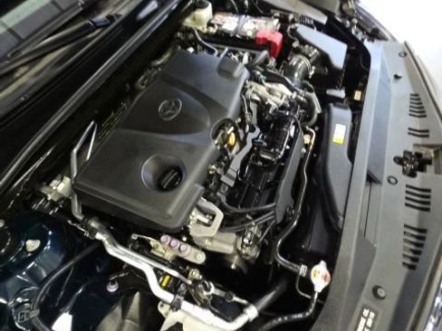 Used 2019 Toyota Camry SE FWD image 25