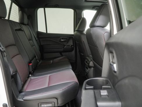 New 2026 Honda Ridgeline Black Edition image 32