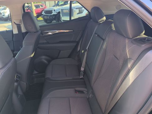 Used 2023 Buick Envision Preferred image 12