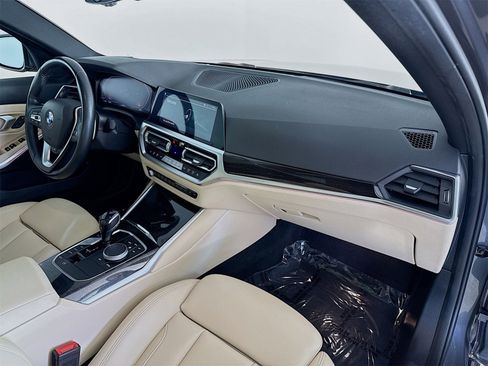 Used 2021 BMW 330i Sedan w/ Premium Package image 30