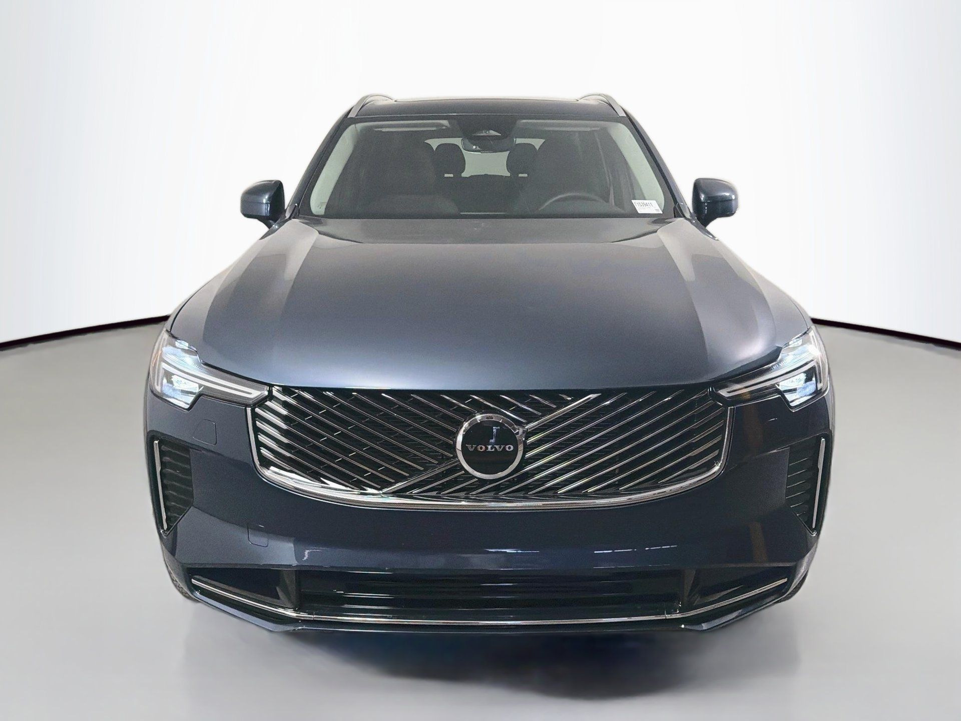 New 2026 Volvo XC90 T8 Core w/ Protection Package Premier AWD/4WD image 2