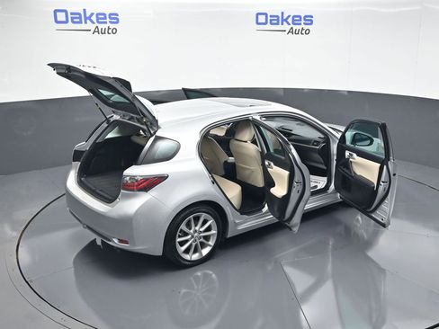 Used 2013 Lexus CT 200h w/ Premium Pkg w/Navigation FWD image 58