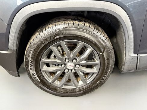 Used 2019 GMC Acadia SLT image 38