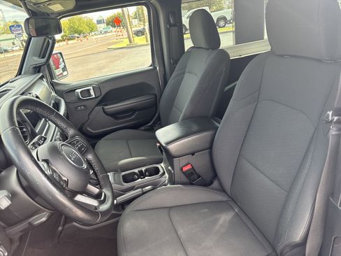 Certified 2021 Jeep Wrangler Sport S image 10