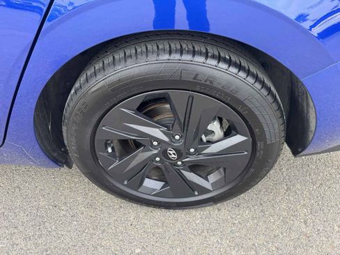 Used 2021 Hyundai Elantra SEL w/ Convenience Package image 37