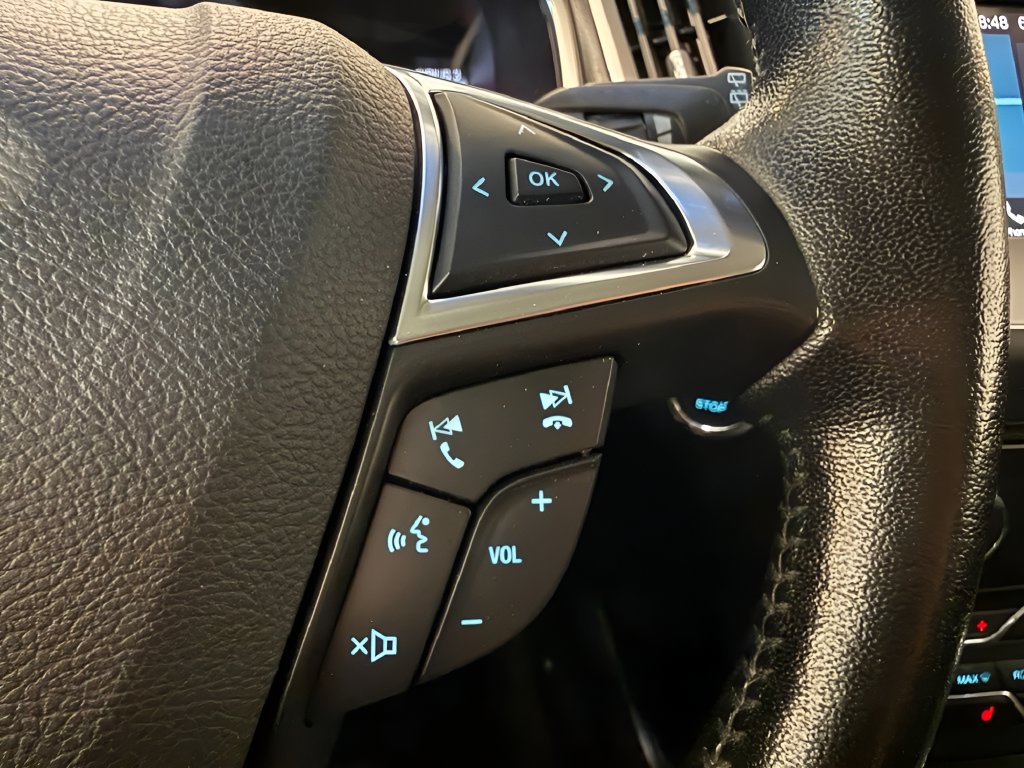 Used 2016 Ford Edge SEL w/ Equipment Group 201A AWD/4WD image 21