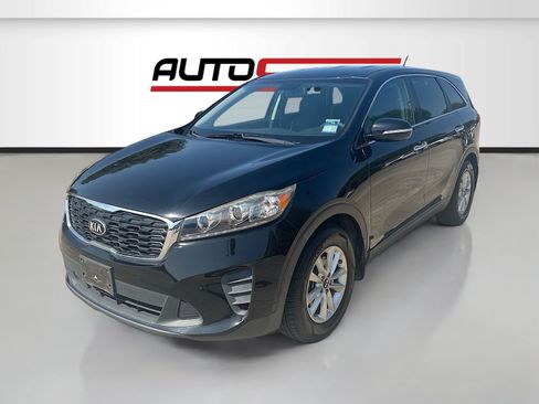 Used 2019 Kia Sorento FWD image 3