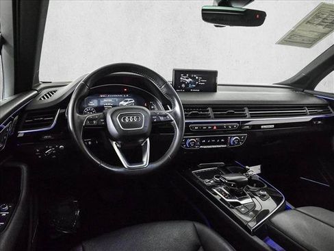 Used 2018 Audi Q7 3.0T Prestige w/ Prestige Package AWD/4WD image 13