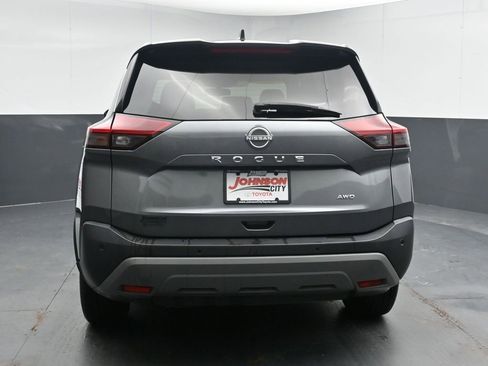 Used 2023 Nissan Rogue S image 7